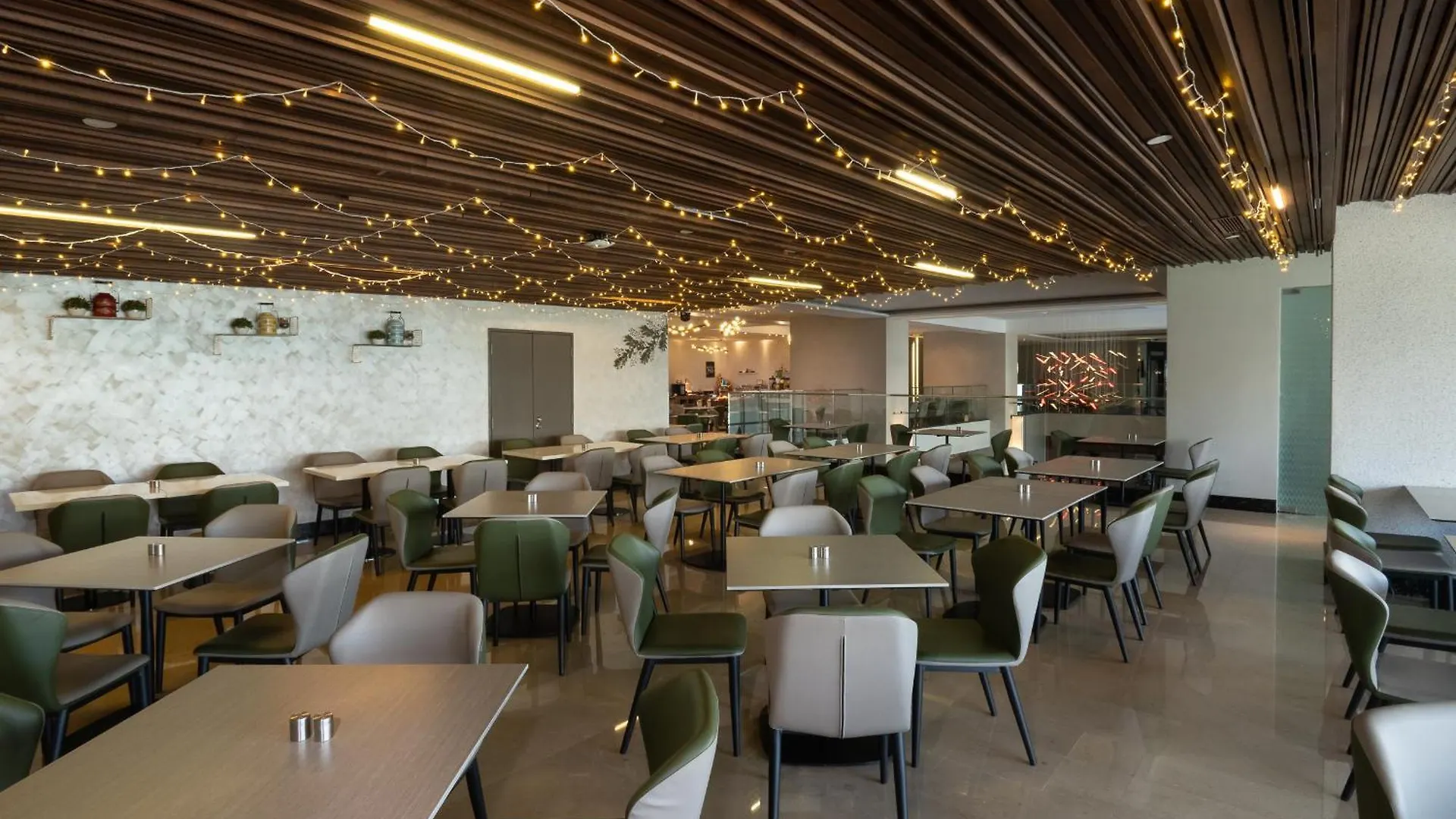 Olive Tree Hotel Penang Bayan Lepas 4*,